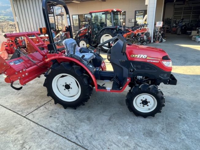 トラクター GF170PJBS3 写真３